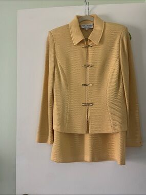 Vintage St John Collection Santana knit yellow 2pc skirt set Saks